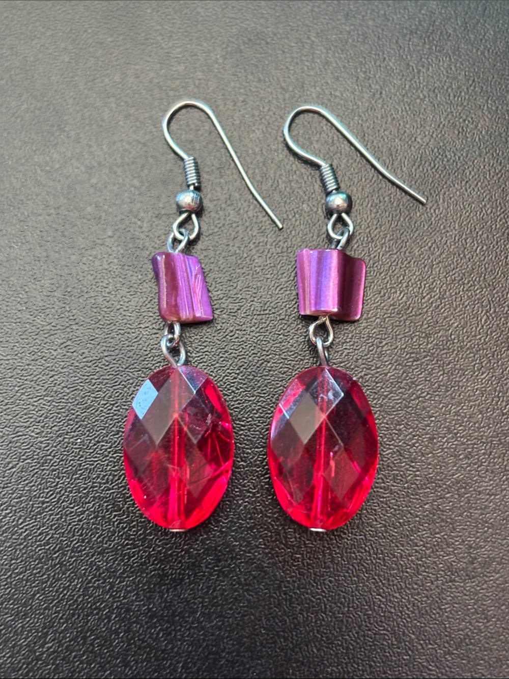 Women's Red Faceted Drop Earrings
